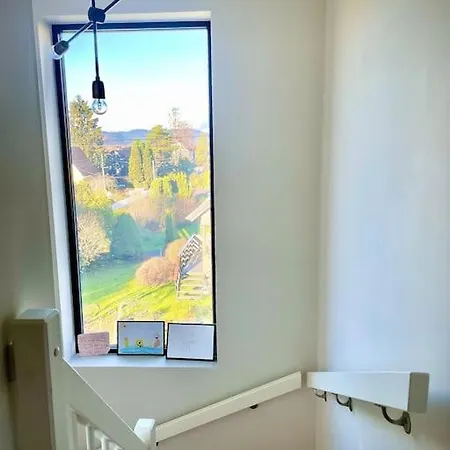 New And Spacious House With Fireplace *